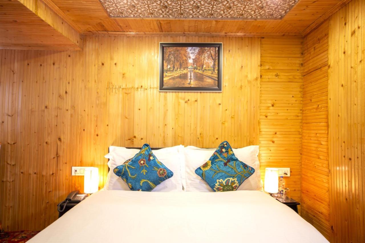 Gulmarg Ski Hill Resort Kültér fotó