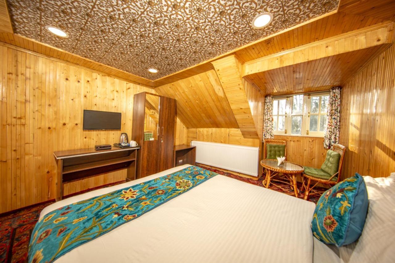 Gulmarg Ski Hill Resort Kültér fotó