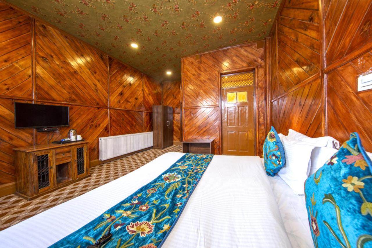 Gulmarg Ski Hill Resort Kültér fotó